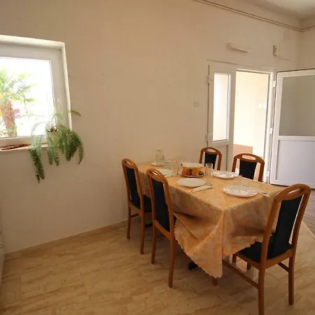 Apartment Ivona 3
